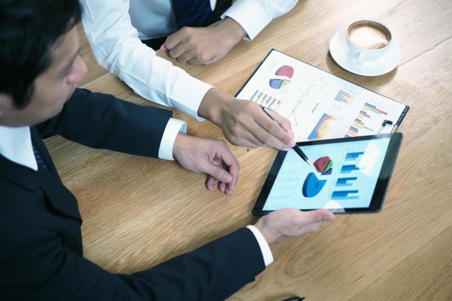 Trafik analiz eğitimi sırasında veri görselleştirme çalışması